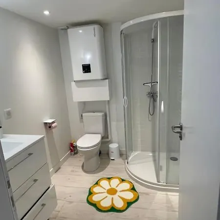 Cosy Mezzanine Διαμέρισμα *